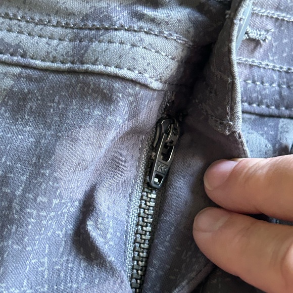 NWT- PrANa Women’s shorts - Picture 6 of 14